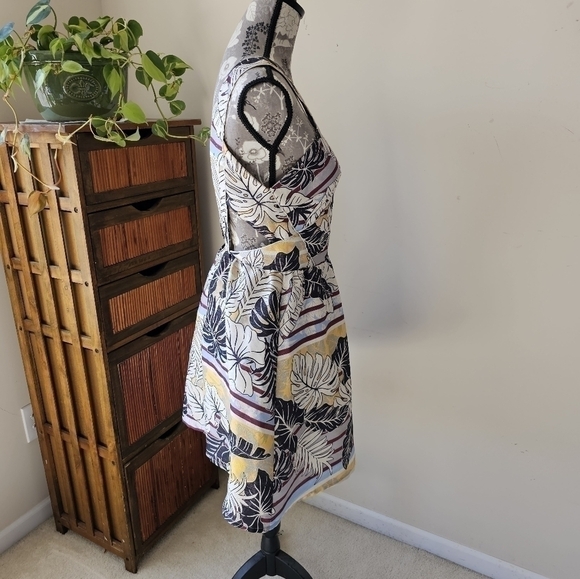 H&M colorful metallic palm leaf backless dress Sz. 8 - Picture 6 of 11